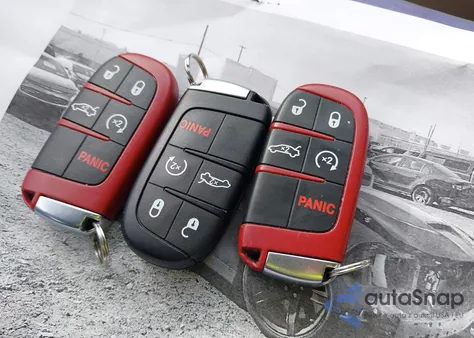 2017 Dodge Charger Srt Hellcat Rwd из США, поврежденный, VIN 2C3CDXL95HH669347